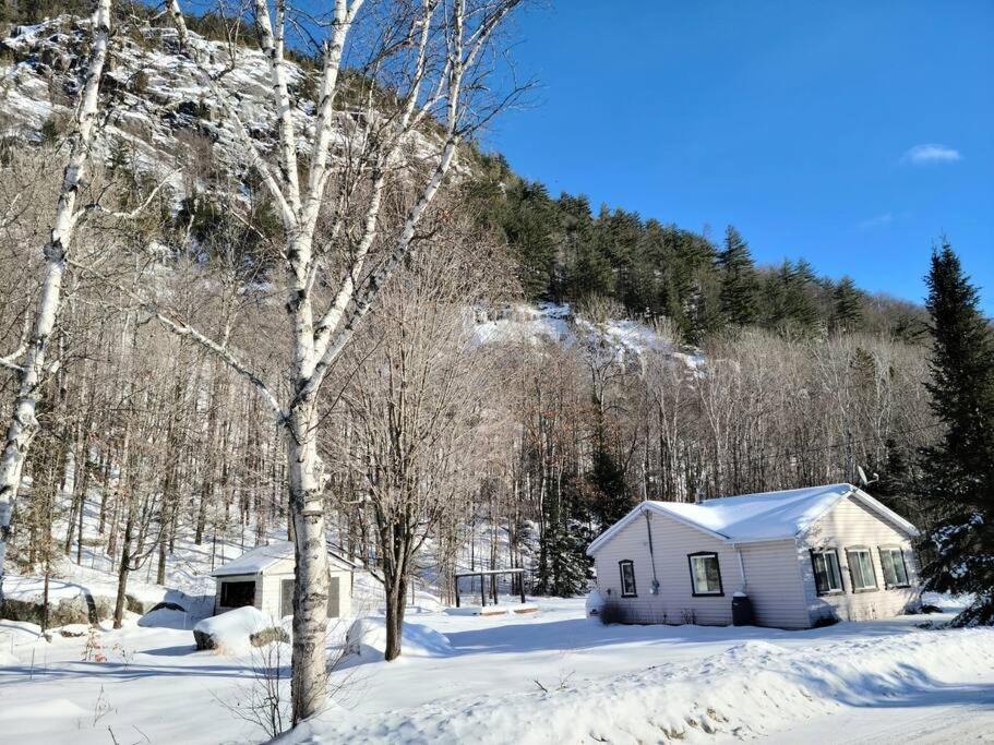 Chalet Falaise By Chalets Nabu Villa Saint-Alexis-des-Monts Exterior foto